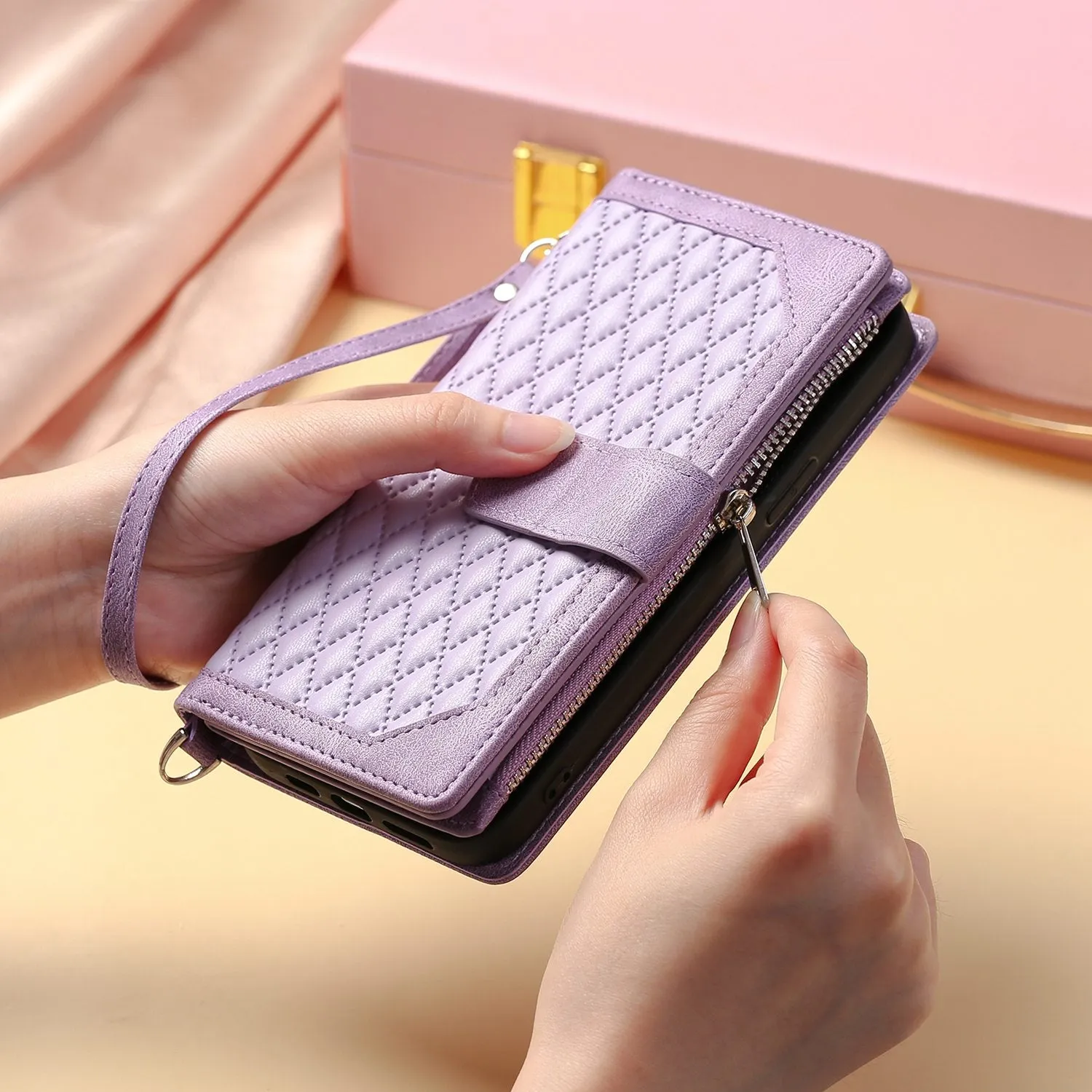 005 Style Rhombus Texture Stand Wallet Case for iPhone 14 6.1 inch, PU Leather Zipper Pocket Phone Shell with Wrist Strap