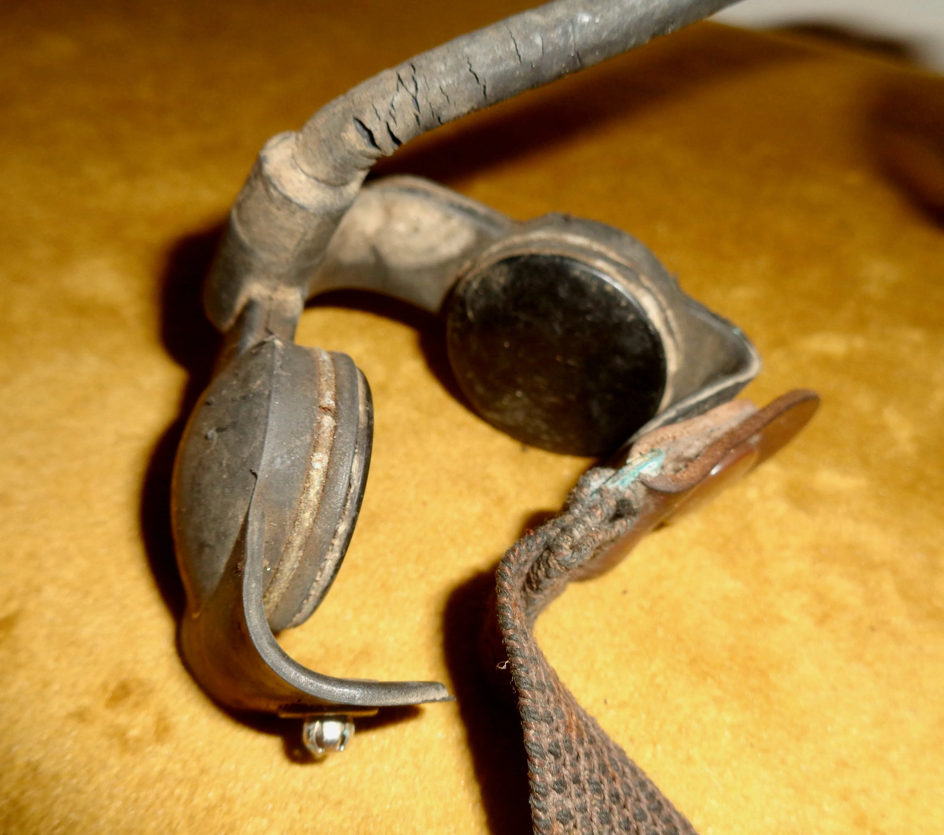 1942 German Army Headphones Dfha With Throat Microphone And Plug