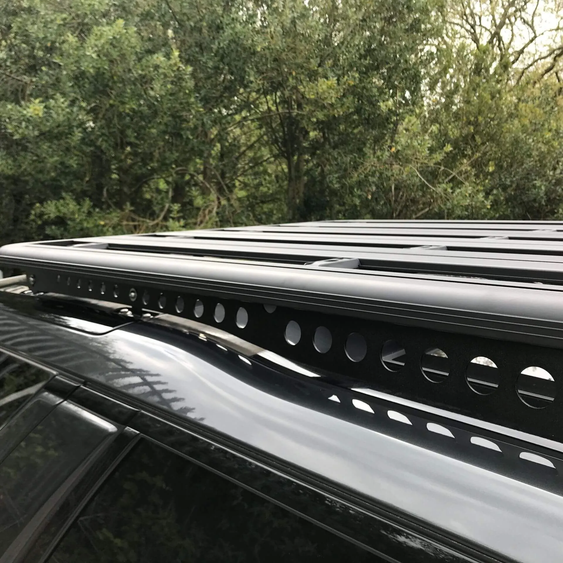 AluMod Low Profile 180cm x 125cm Roof Rack for the Land Rover Discovery 5 2017 