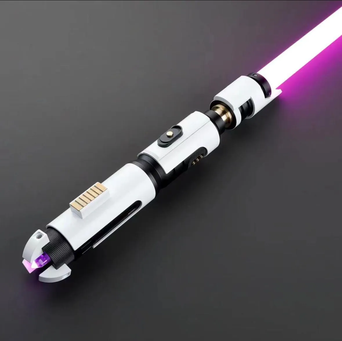 Combat Saber - Model Storm