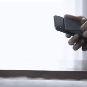 MOFT X - Invisible and Foldaway Stand for Phone