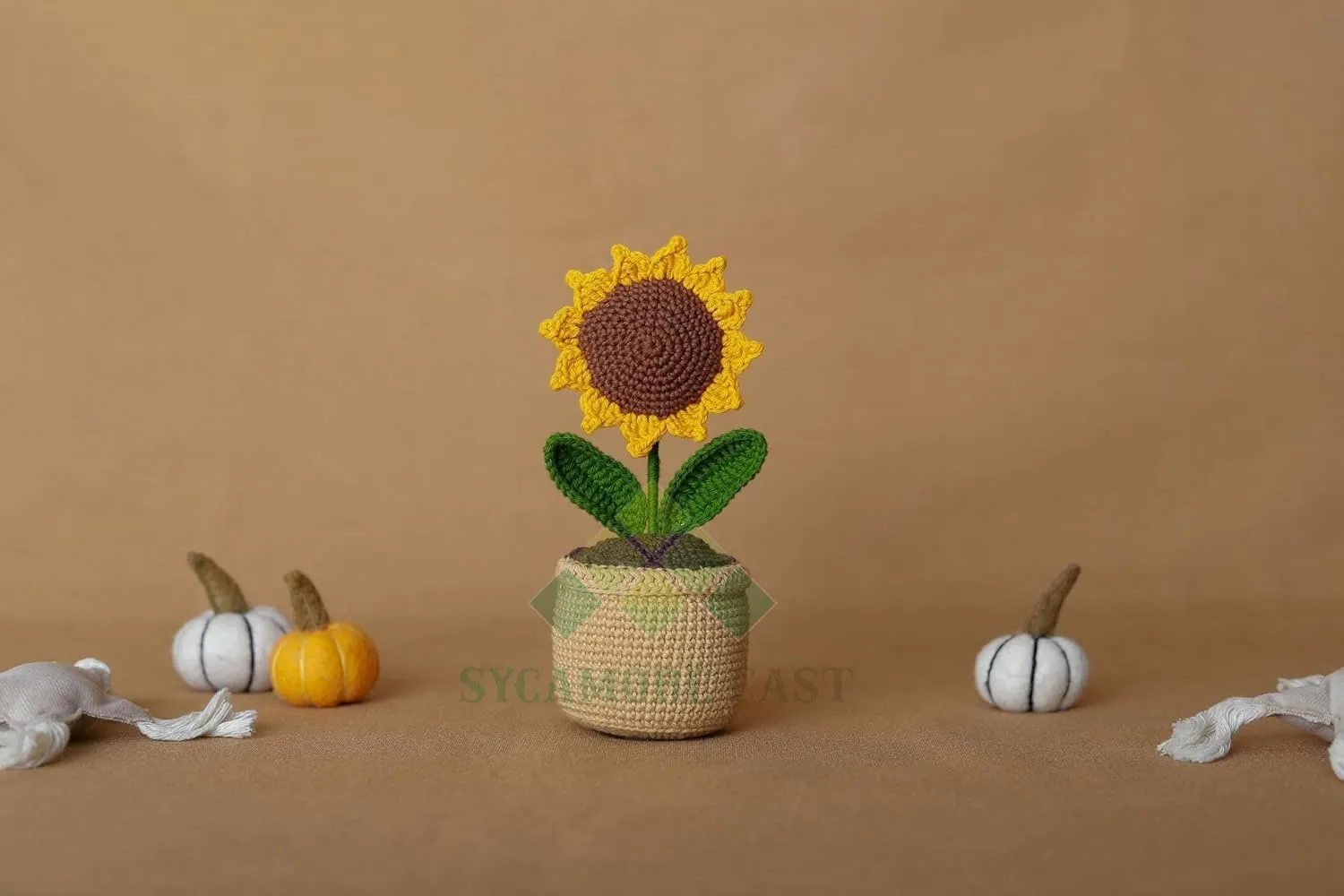 SYCAMORE EAST Handmade Crochet Flowers Completed Hand Woven Sunflowers Daisy Knitted Potted Plants Knitted Flower for Car Dash Decoration, Table Decoration, Home Decoration Pack-1